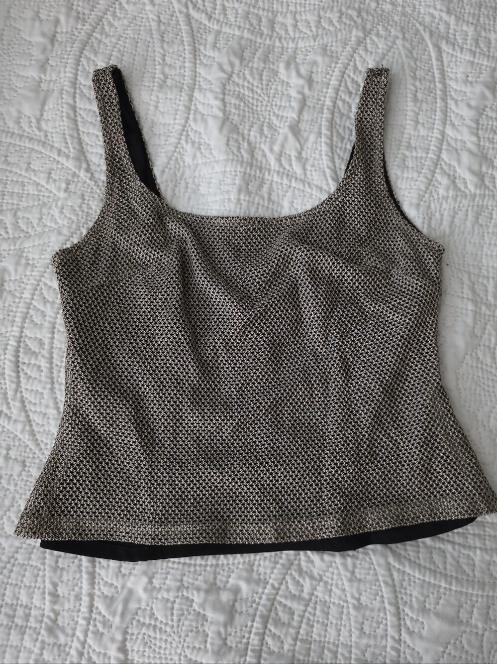 Vintage 1980s 1990s Fancy Gold Metallic & Black Sleeveless Top J.S. Collections